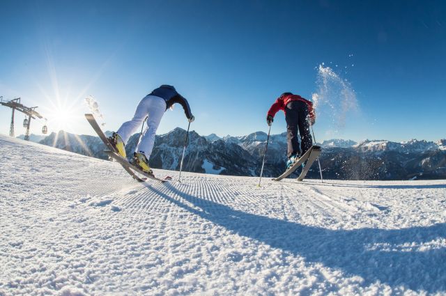 Image: Skiing in the Dolomites